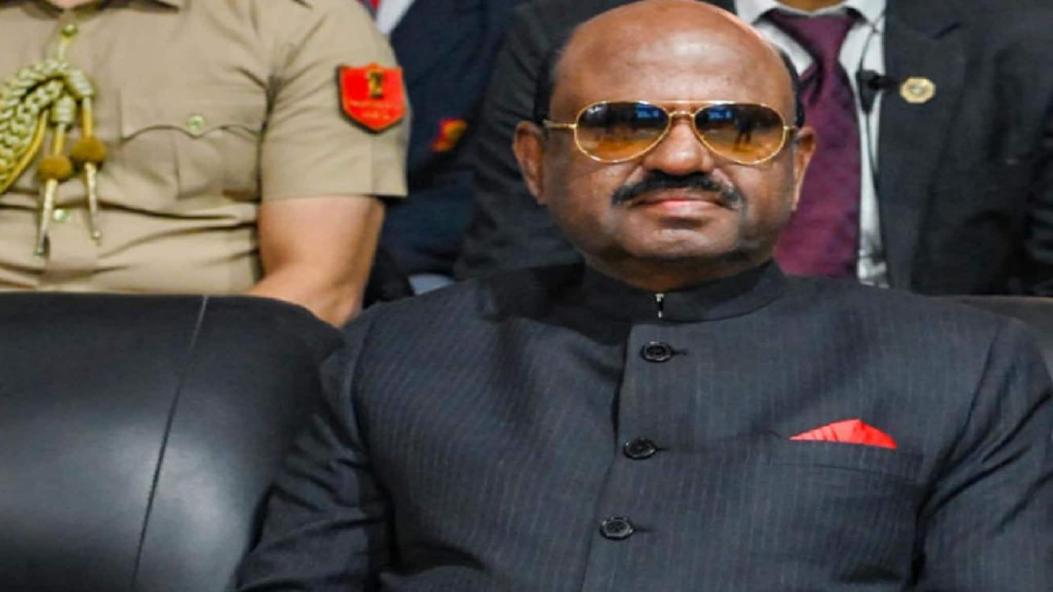 C. V. Ananda Bose: 'প্রবেশ থাকলে, প্রস্থানও হবে' সাংবাদিকদের মুখোমুখি সিভি আনন্দ বোস, জানালেন,' পদত্যাগের কারণ গোপনীয়, সঠিক সময় আসুক...''