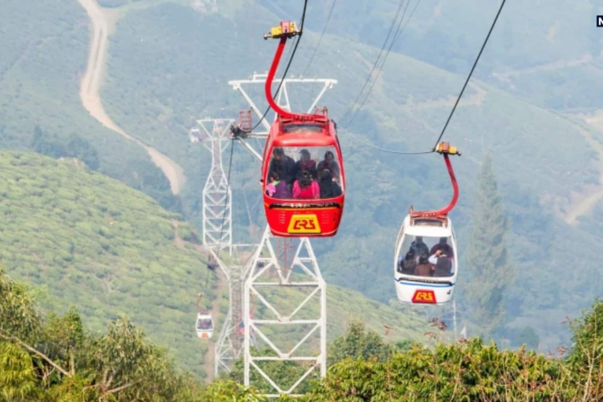 মুহূর্তে সব শেষ! আকাশ থেকে মাটিতে আছড়ে ট্রলি, ভয়াবহ রোপওয়ে দুর্ঘটনায় স্তব্ধ ছত্তিশগড়