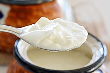 Curd: গরমে দই খাওয়া উচিৎ সকলেই জানেন, কিন্তু দই না খেলে কী হয় জানেন? অবশ্যই সকলের জানা উচিৎ