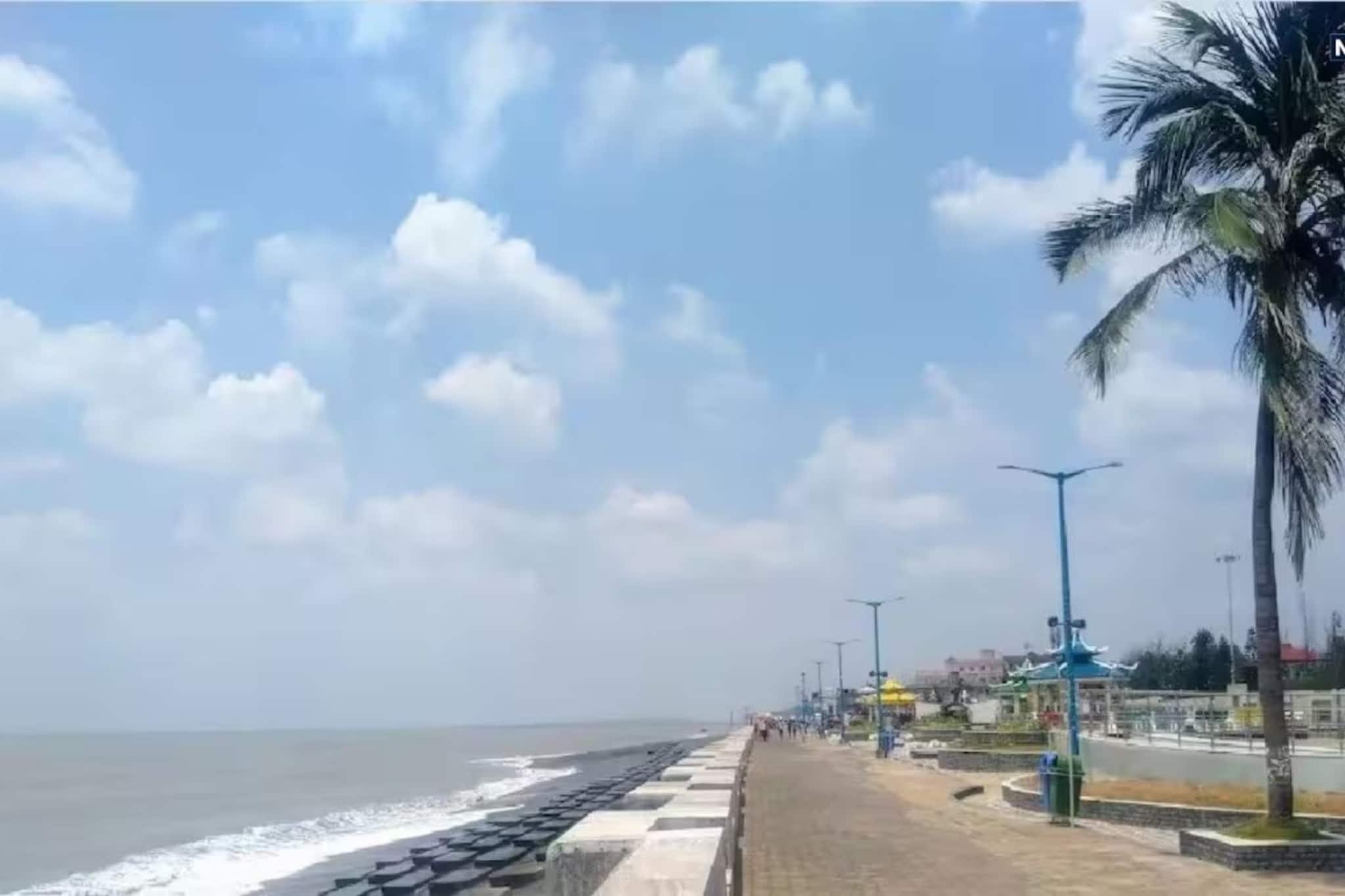 দোলের পরেও দিঘায় পর্যটকদের ঢল, সমুদ্রস্নানে ভিড় সামলাতে কড়া প্রশাসন