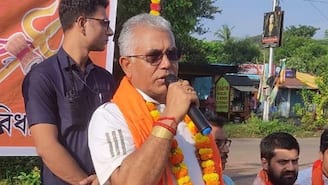 দিলীপ ঘোষকে ঘিরে বিক্ষোভে উত্তাল খড়্গপুর, স্লোগান দুই পক্ষের! কী দাবি বিক্ষোভকারীদের?