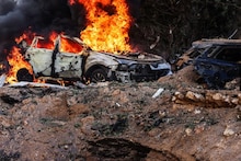 Iran-Israel Tention: মধ্যপ্রাচ্যের সংঘাত অব্যাহত, কুয়েত বিমানবন্দরে ফের ড্রোন হামলা, দাউদাউ করে জ্বলল জ্বালানি ট্যাঙ্ক