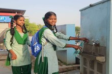 Indian Railways: গ্রীষ্মের মোকাবিলায় প্রস্তুত পূর্ব রেল, যাত্রী স্বাচ্ছন্দ্যে বসানো হচ্ছে কয়েকশো ওয়াটার কুলার