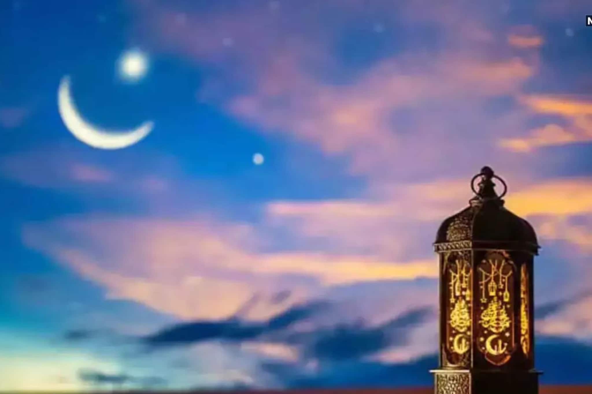 দেখা গেল না ঈদের চাঁদ, শনিবারই ঈদ-উল-ফিতর সারা দেশে! লখনউ থেকে ঘোষণা মৌলানা খালিদের