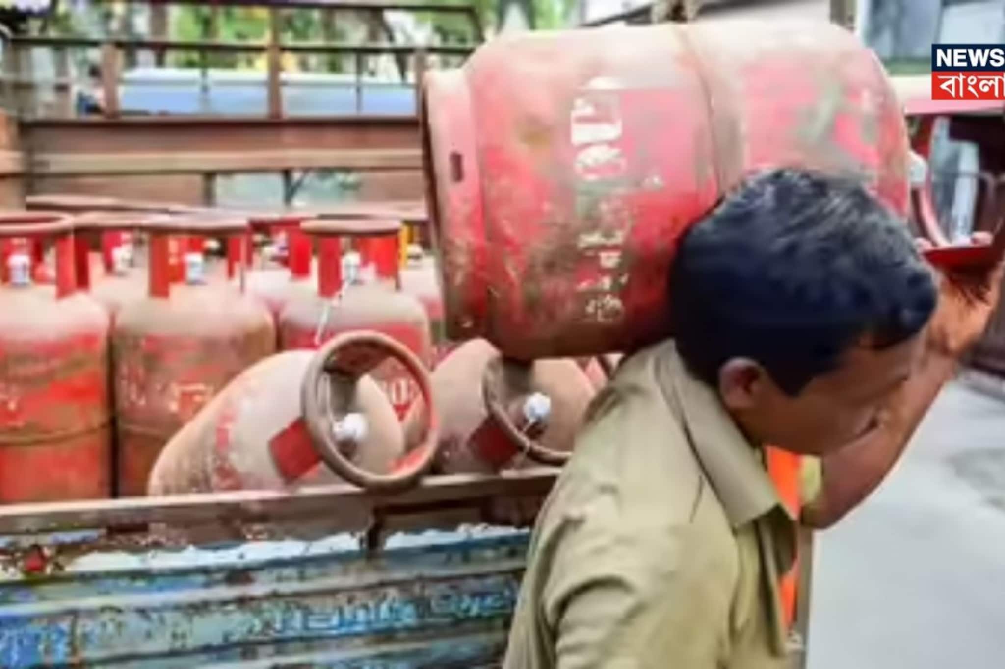 মধ্য প্রাচ্যের যুদ্ধের আঁচ মধ্যবিত্তের সংসারে! ১০০০ টাকার কাছাকাছি হয়ে গেল গ্যাসের দাম