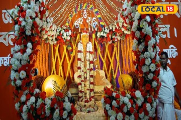 কাঁটাতারের বাধা তুচ্ছ! দোল উৎসবে দুই বাংলার মিলনক্ষেত্র কাটোয়া, পর পর ছবিতে দেখুন