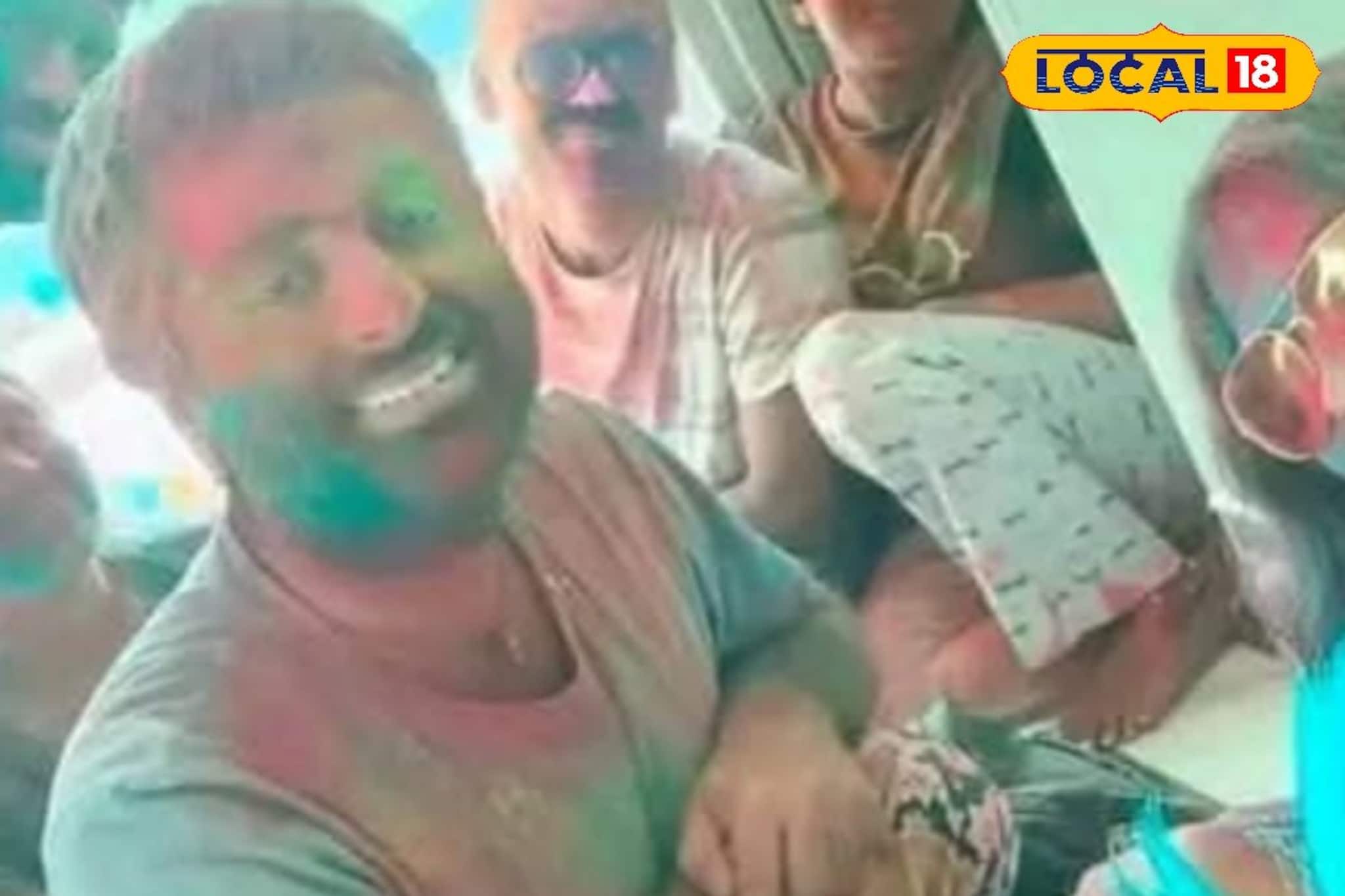 এক ছুটে এসে অরিজিতের গালে আবির, তারপরই...! হোলিতে সেলফি তুলতে গিয়েই যা ঘটল, দেখুন ছবি এক ছুটে এসে অরিজিতের গালে আবির, তারপরই...! হোলিতে সেলফি তুলতে গিয়েই যা ঘটল, দেখুন ছবি