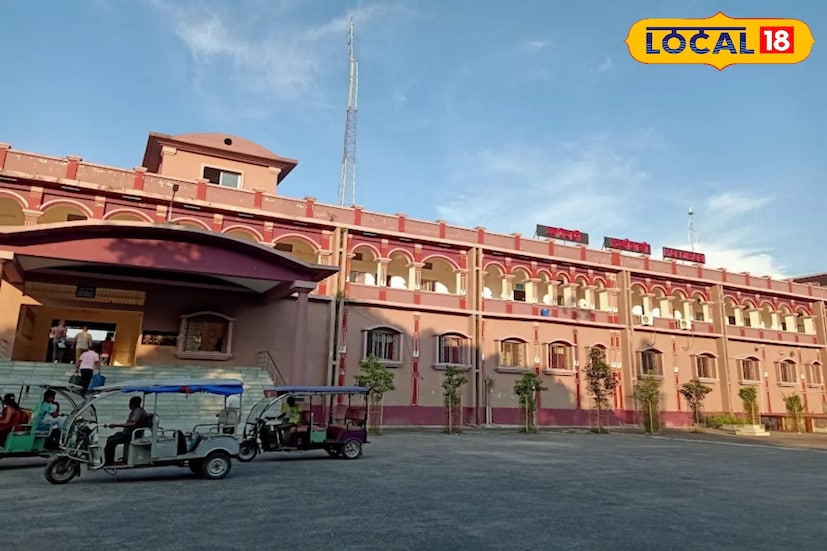 ভারত–বাংলাদেশ সংযোগে সীমান্তে নতুন গতি! হলদিবাড়ি স্টেশনে দাঁড়াবে একাধিক এক্সপ্রেস ট্রেন। এমনটাই জানাচ্ছে রেল কর্তৃপক্ষ। কোন কোন ট্রেন দাঁড়াবে, জানুন বিস্তারিত। 