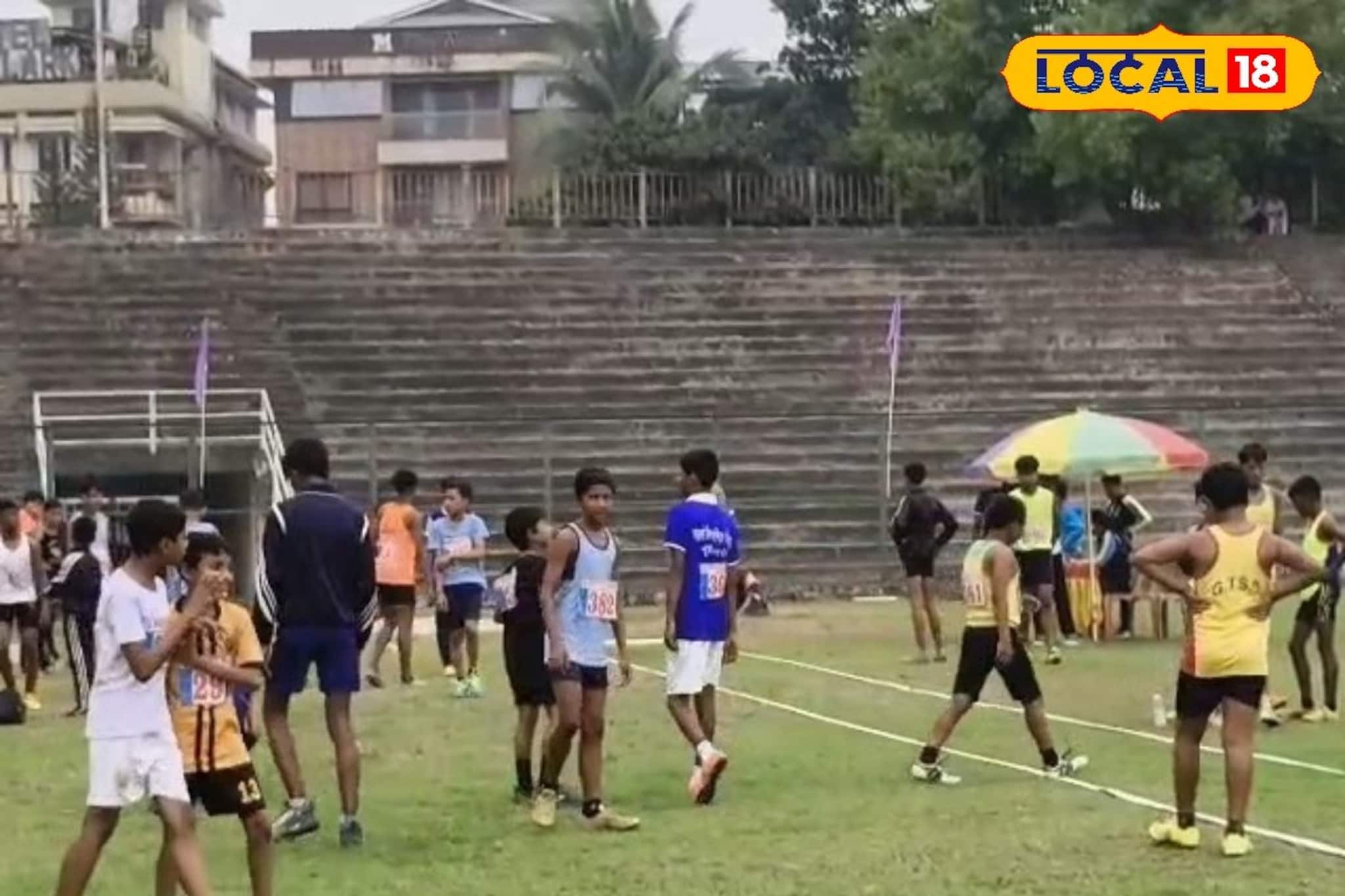 কাঞ্চনজঙ্ঘা ক্রীড়াঙ্গনে ক্রীড়া উৎসব! উত্তরবঙ্গে প্রথম দিবারাত্রি অ্যাথলেটিক মিটে এক মঞ্চে প্রায় পাঁচশো অ্যাথলিট