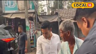 বৃদ্ধকে তুললেন অভিষেক বন্দোপাধ্যায়