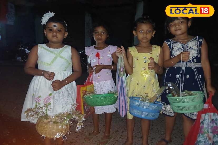 পুরানো ধাঁচেই ঘেঁটু উৎসবে মাতোয়ারা সকলে। নবীন তথা শিশুদের সঙ্গে এই উৎসবে শামিল প্রবীণ ঠাকুমা-দাদুরা। একদিকে যখন পুরনো রীতিনীতি সর্বত্র ফিকে হচ্ছে, তখন হাওড়ার গ্রামে দেখা গেল উল্টো ছবি। গত কয়েক বছর ধরে আরও জাঁকজমক সহকারে পালিত হচ্ছে ফাল্গুন সংক্রান্তির ঘেঁটু উৎসব। (ছবি ও তথ্যঃ রাকেশ মাইতি) পুরানো ধাঁচেই ঘেঁটু উৎসবে মাতোয়ারা সকলে। নবীন তথা শিশুদের সঙ্গে এই উৎসবে শামিল প্রবীণ ঠাকুমা-দাদুরা। একদিকে যখন পুরনো রীতিনীতি সর্বত্র ফিকে হচ্ছে, তখন হাওড়ার গ্রামে দেখা গেল উল্টো ছবি। গত কয়েক বছর ধরে আরও জাঁকজমক সহকারে পালিত হচ্ছে ফাল্গুন সংক্রান্তির ঘেঁটু উৎসব। (ছবি ও তথ্যঃ রাকেশ মাইতি)