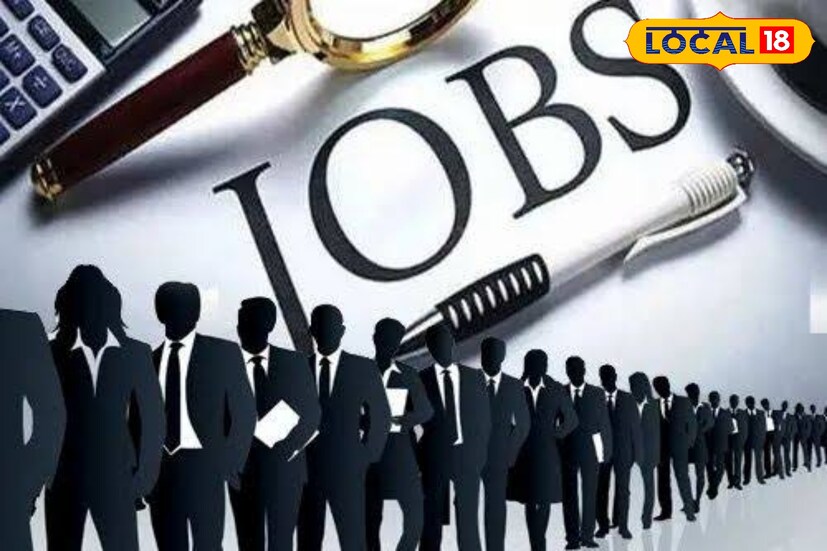 *শুধুমাত্র স্নাতক পাস করলেই আইআইটি খড়গপুরে চাকরি। অস্থায়ী ভিত্তিতে চাকরির সুযোগ দিচ্ছে ইন্ডিয়ান ইনস্টিটিউট অফ টেকনোলজি, আইআইটি খড়গপুর। ইতিমধ্যে আইআইটি খড়গপুরের অফিসিয়াল ওয়েবসাইটে একটি বিজ্ঞপ্তি জারি করা হয়েছে। বিশেষ এক প্রকল্পে কাজের জন্য কর্মী নিয়োগ করতে চলেছে প্রাচীন এই প্রতিষ্ঠান।