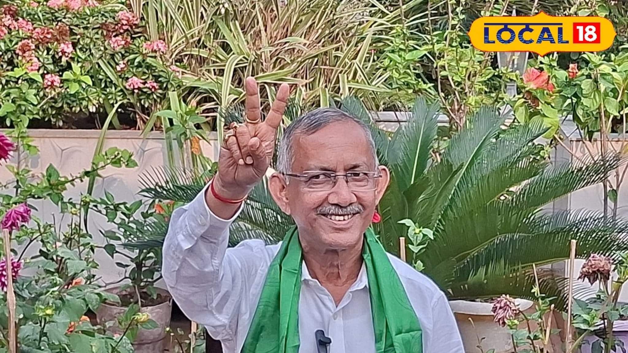 WB Assembly Elections 2026 :শিলিগুড়িতে তৃণমূলের মাস্টারস্ট্রোক, মেয়র গৌতম দেবকে প্রার্থী করে জমল নির্বাচনী লড়াই WB Assembly Elections 2026 :শিলিগুড়িতে তৃণমূলের মাস্টারস্ট্রোক, মেয়র গৌতম দেবকে প্রার্থী করে জমল নির্বাচনী লড়াই