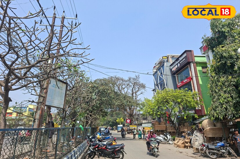 শিলিগুড়ি, ঋত্বিক ভট্টাচার্য : সকাল হতেই উত্তরবঙ্গের আকাশে রোদের তেজ স্পষ্ট। দিন বাড়ার সঙ্গে সঙ্গে তাপমাত্রার পারদ চড়তে শুরু করেছে, আর তার প্রভাব পড়েছে জনজীবনে। শীতের আমেজ প্রায় বিদায় নিয়েছে, বদলে গরমের আগাম বার্তা অনুভব করছেন সাধারণ মানুষ।