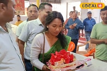 Swapna Barman News: অসুস্থ বাবাকে রেখে নির্বাচনী প্রচার! সতীপীঠে পুজো দিয়ে নতুন লড়াইয়ে নামলেন স্বপ্না বর্মন