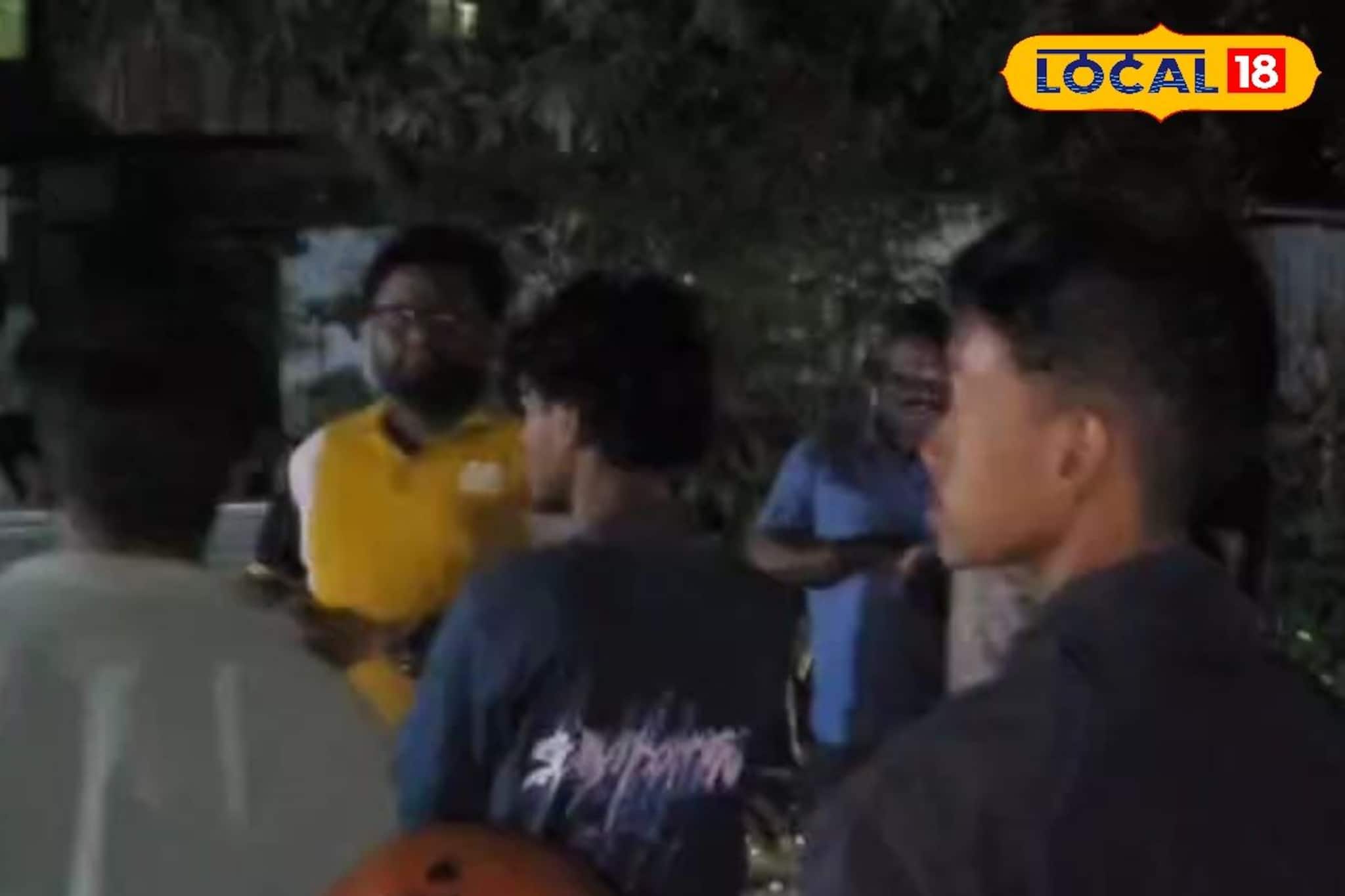 দলীয় কার্যালয়ে ঝুলল তালা, এই প্রার্থীকে মানতে নারাজ! বিজেপি প্রার্থীর নাম ঘোষণার পরেই মাদারিহাটে বিক্ষোভ দ