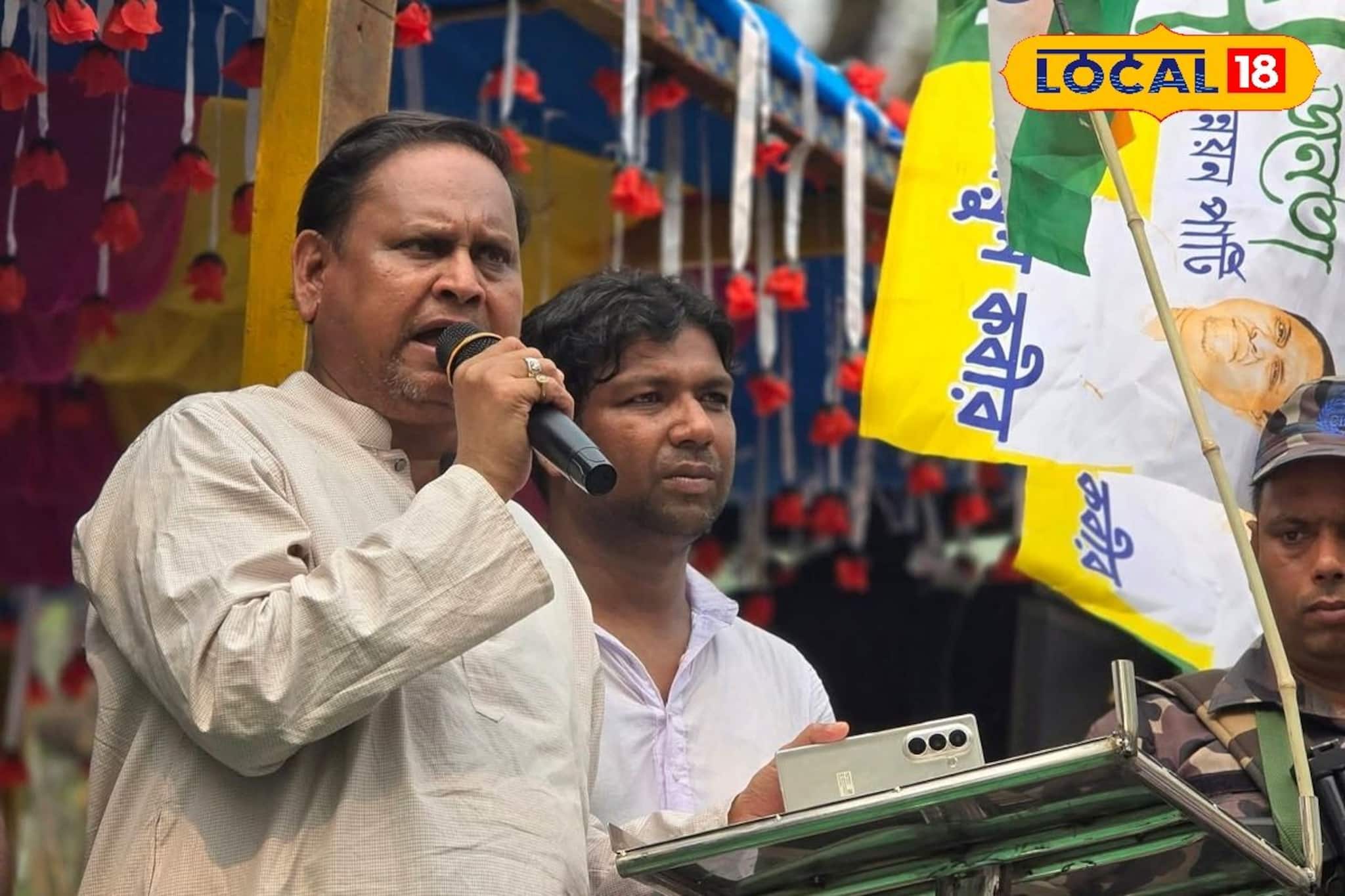 বিধানসভা নির্বাচনে প্রার্থীদের নাম ঘোষণা করলেন হুমায়ুন! কতজনের নাম স্থির করলেন 'আম জনতা' পার্টির নেতা? বিধানসভা নির্বাচনে প্রার্থীদের নাম ঘোষণা করলেন হুমায়ুন! কতজনের নাম স্থির করলেন 'আম জনতা' পার্টির নেতা?