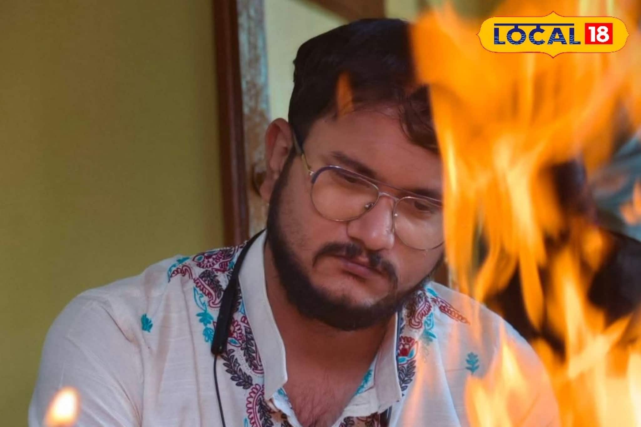 চুঁচুড়ায় এখন 'আসল' ঘর! নারায়ণ পুজোয় গৃহপ্রবেশ দেবাংশুর, দারুণ চমক তরুণ তৃণমূল প্রার্থীর চুঁচুড়ায় এখন 'আসল' ঘর! নারায়ণ পুজোয় গৃহপ্রবেশ দেবাংশুর, দারুণ চমক তরুণ তৃণমূল প্রার্থীর