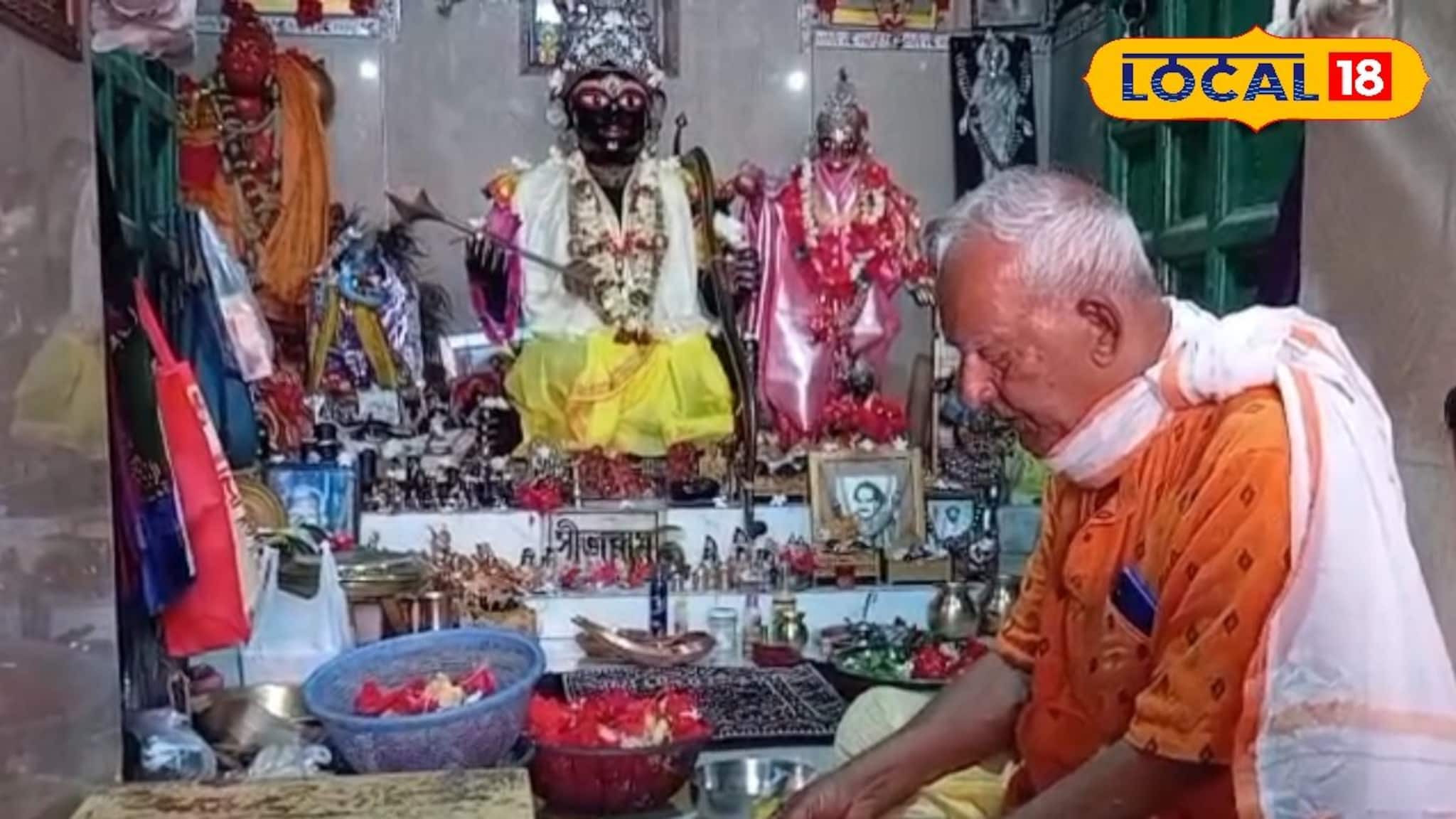 Rama Navami 2026: বাঙালি পোশাকে সজ্জিত রাম-সীতার মূর্তি, রাজা কৃষ্ণচন্দ্রের প্রতিষ্ঠিত রাম মন্দিরে ধুমধাম করে রামনবমী