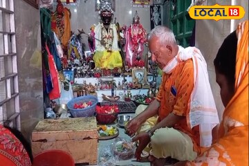 বাঙালি পোশাকে সজ্জিত রাম-সীতার মূর্তি, রাজা কৃষ্ণচন্দ্রের প্রতিষ্ঠিত রাম মন্দিরে ধুমধাম করে রামনবমী