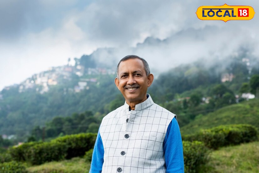 *শিলিগুড়ি, ঋত্বিক ভট্টাচার্য: বিধানসভা নির্বাচনের দিনক্ষণ ঘোষণা হতেই রাজনৈতিক উত্তাপ বাড়ছে শহরজুড়ে। ইতিমধ্যেই বিভিন্ন রাজনৈতিক দল তাদের প্রার্থীর নাম ঘোষণা করেছে। শিলিগুড়ি কেন্দ্র থেকে তৃণমূল কংগ্রেসের প্রার্থী হিসেবে সামনে এসেছেন গৌতম দেব, যিনি বর্তমানে শহরের মেয়র হিসেবেও দায়িত্বে রয়েছেন।