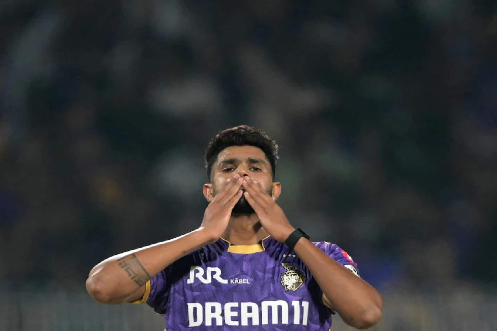 চরম দুঃসংবাদ এবার সত্যি, আইপিএল থেকে ছিটকে গেলেন হর্ষিত রানা, কোন বদলি ক্রিকেটারদের তাক করছে কেকেআর