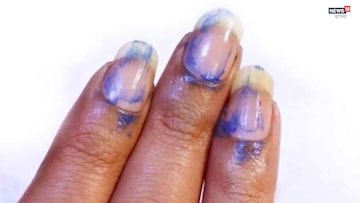 দোল খেলেছেন? নখের একগুঁয়ে রং তুলতে এই ঘরোয়া কৌশল মানুন দোল খেলেছেন? নখের একগুঁয়ে রং তুলতে এই ঘরোয়া কৌশল মানুন