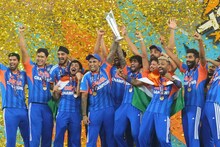 Indian Cricketer Train Journey: বিশ্বকাপ জিতে ট্রেনে বাড়ি ফিরলেন ভারতীয় তারকা! চিনে ফেলেছিলেন টিকিট পরীক্ষক, কী ভাবে বোকা বানালেন স্ত্রী?