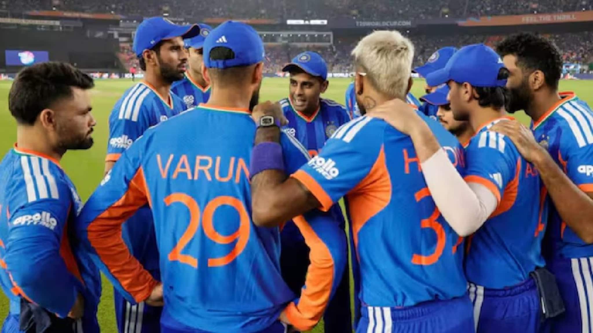 Ind vs Nz : সুপার সানডে-র মহারণ, আহমেদাবাদের ফাইনালে পিচের দিকে নজর দু’দলেরই, টস হেরে ব্য়াট করবে ভারত