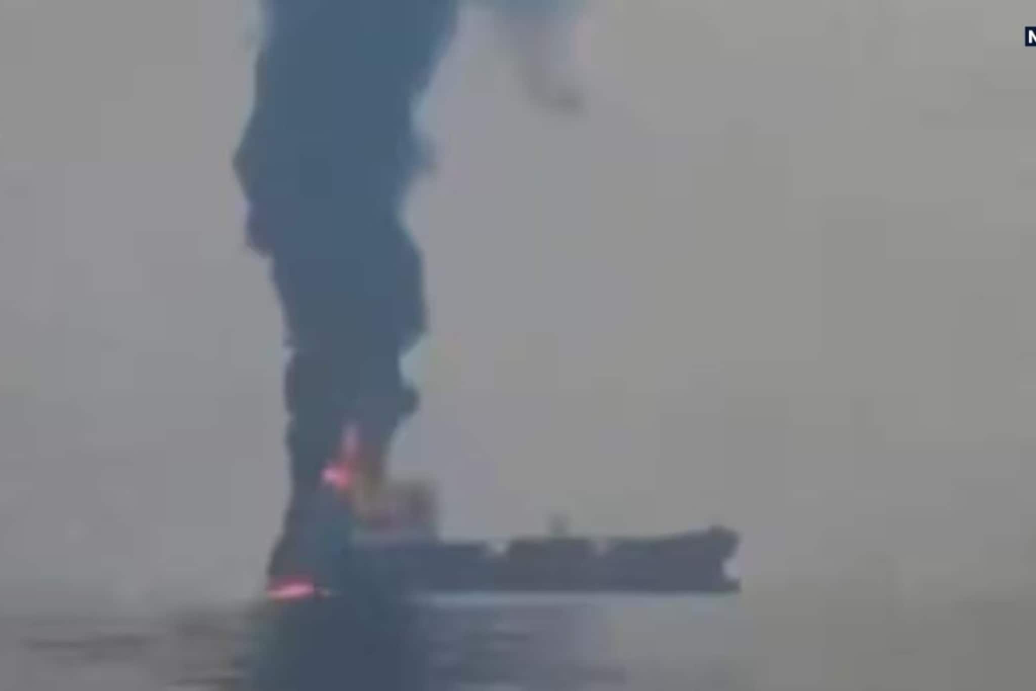 ইরান-আমেরিকা উত্তেজনার মাঝেই ওমানে জাহাজে হামলা, নিখোঁজ ভারতীয় নাবিক ইরান-আমেরিকা উত্তেজনার মাঝেই ওমানে জাহাজে হামলা, নিখোঁজ ভারতীয় নাবিক