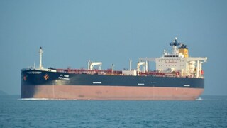 জাগ লড়কি তৈলবাহী ট্যাঙ্কার এসে পৌঁছলো গুজরাতে 