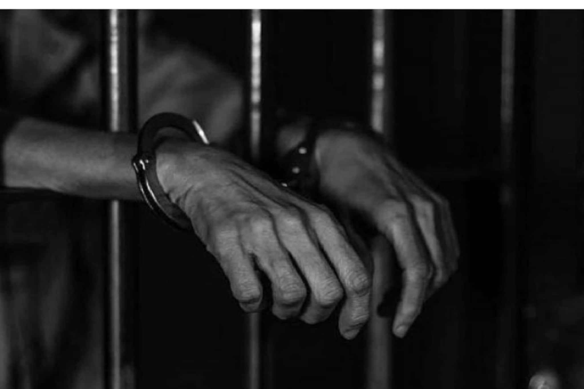 ৩ বছর হয়ে গেল পাকিস্তানের জেলে বন্দি! ভোটার লিস্টে নাম এলেও ঘরে ফিরল না ছেলে! ৩ বছর হয়ে গেল পাকিস্তানের জেলে বন্দি! ভোটার লিস্টে নাম এলেও ঘরে ফিরল না ছেলে!