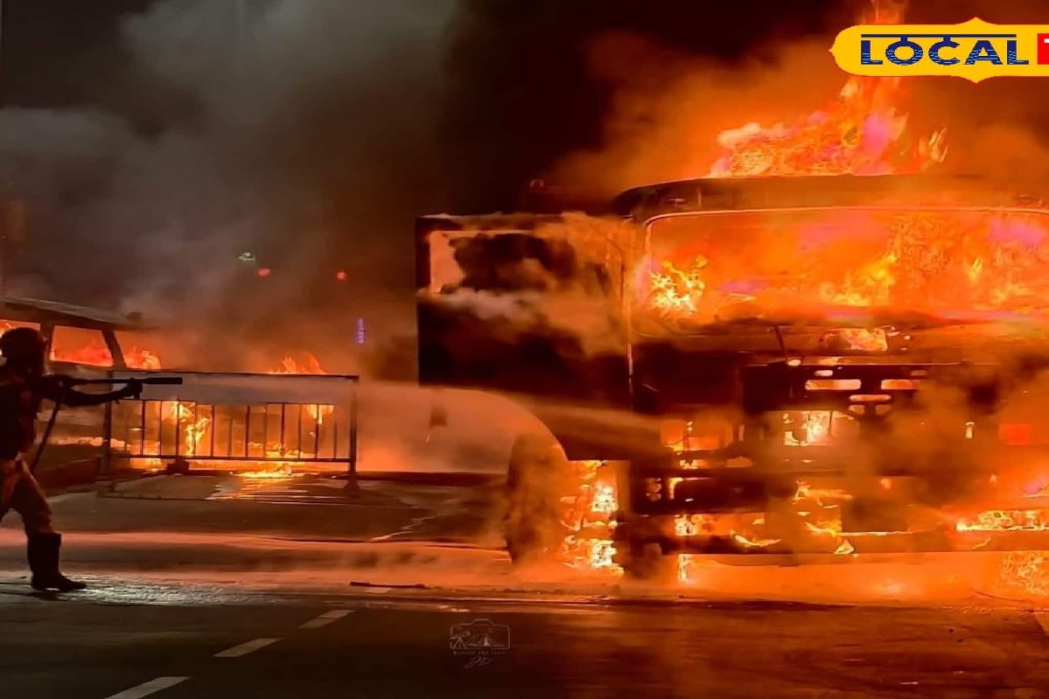 সামান্য ভুলের কারণে জলপাইগুড়িতে ভয়ঙ্কর দুর্ঘটনা, আগুনে পুড়ে ছাই অ্যাম্বুল্যান্স