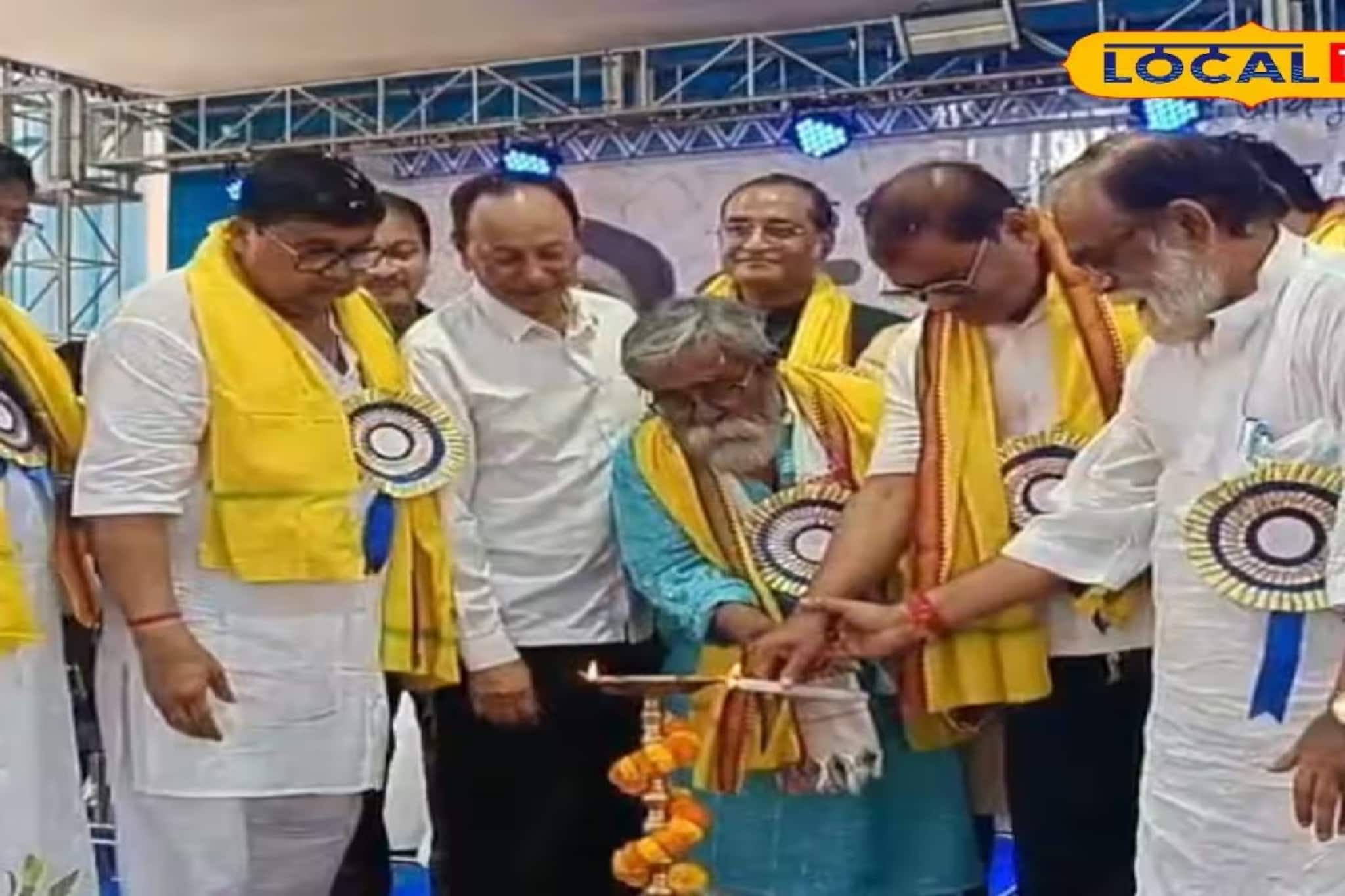 মোবাইল নয়, বই হল প্রকৃত বন্ধু! যুব সমাজকে বইমুখী করতে জঙ্গিপুরে বিরাট আয়োজন