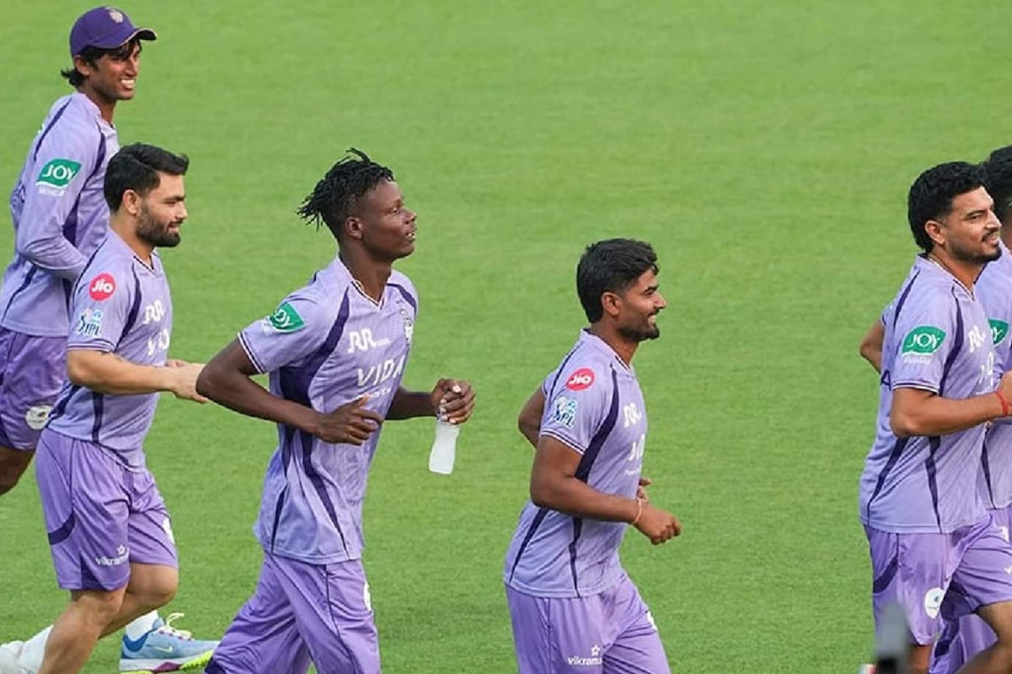 KKR vs MI: মুম্বইয়ের বিরুদ্ধে কেকেআরের একাদলে কোন ৪ বিদেশি? বড় চমক নাইটদের! KKR vs MI: মুম্বইয়ের বিরুদ্ধে কেকেআরের একাদলে কোন ৪ বিদেশি? বড় চমক নাইটদের!