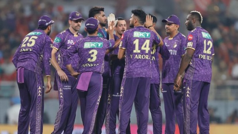 আইপিএল ২০২৬-এর সূচনা হতে চলেছে ২৮ মার্চ থেকে। তার আগেই একের পর এক ক্রিকেটার চোটের কবলে পড়ছেন, যা বিভিন্ন দলের জন্য বড় চিন্তার কারণ হয়ে দাঁড়িয়েছে। ফলে বেশ কয়েকটি দল এখন তাদের চোটগ্রস্ত খেলোয়াড়দের বদলি খুঁজতে ব্যস্ত। নতুন ক্রিকেটারদের ট্রায়ালে ডাকা হচ্ছে, পাশাপাশি নিলামে অনসোল্ড থাকা খেলোয়াড়দের নিয়েও নতুন করে ভাবা হচ্ছে। আইপিএল ২০২৬-এর সূচনা হতে চলেছে ২৮ মার্চ থেকে। তার আগেই একের পর এক ক্রিকেটার চোটের কবলে পড়ছেন, যা বিভিন্ন দলের জন্য বড় চিন্তার কারণ হয়ে দাঁড়িয়েছে। ফলে বেশ কয়েকটি দল এখন তাদের চোটগ্রস্ত খেলোয়াড়দের বদলি খুঁজতে ব্যস্ত। নতুন ক্রিকেটারদের ট্রায়ালে ডাকা হচ্ছে, পাশাপাশি নিলামে অনসোল্ড থাকা খেলোয়াড়দের নিয়েও নতুন করে ভাবা হচ্ছে।