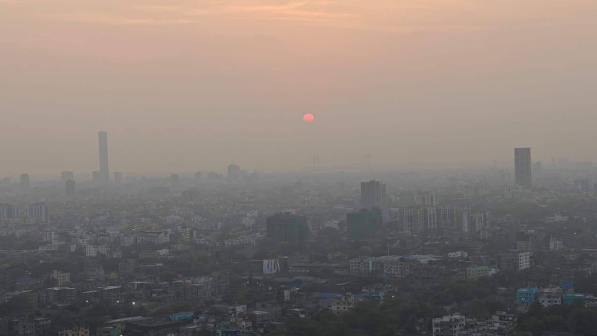 West Bengal Weather Update: উত্তরবঙ্গে ভারী বৃষ্টি, রাজ্যজুড়েই ঝড়বৃষ্টির পূর্বাভাস! বেশ কয়েক জেলায় কালবৈশাখীর পরিস্থিতি