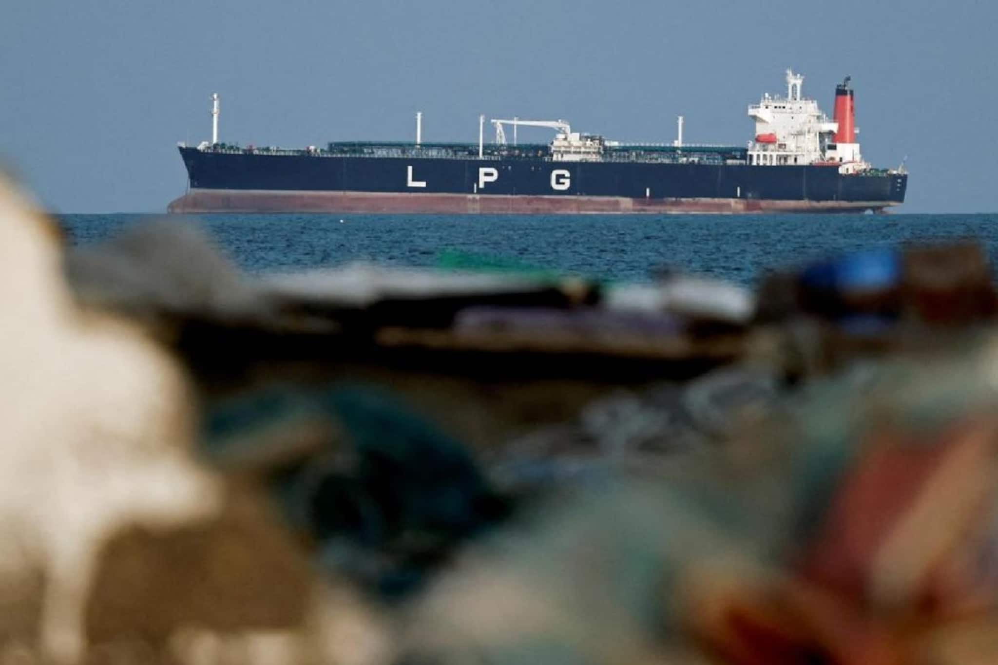 ভারতীয়দের জন্য মেগা সুখবর, ৪৫,০০০ মেট্রিক টন এলপিজি বয়ে দেশ এল নন্দাদেবী