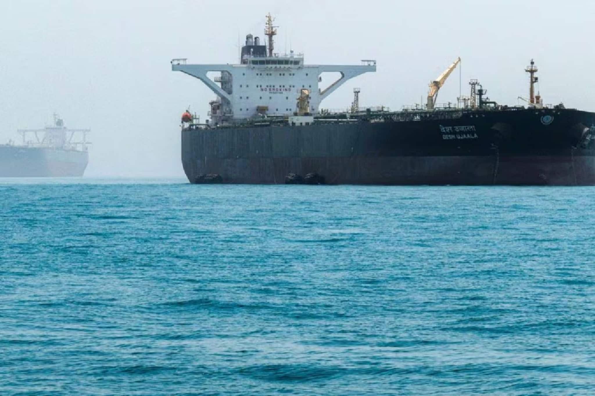 রান্নার গ্যাসের সঙ্কট মেটাতে দেশে আসছে বিশাল দুই জাহাজ, পেয়ে গেল হরমুজ পেরনোর ছাড়পত্র