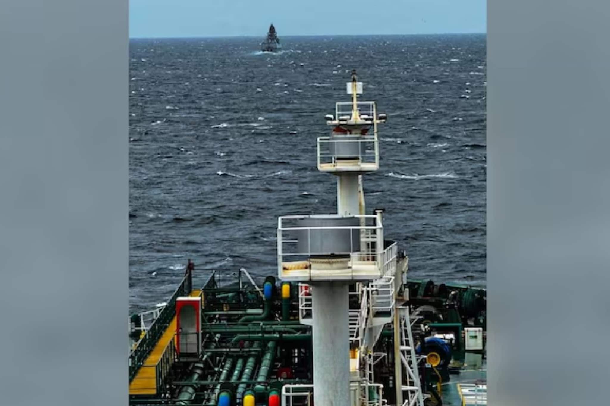 জ্বালানি সঙ্কটের মাঝে বড় স্বস্তি, ৪২,০০০ মেট্রিক টন এলপিজি নিয়ে হরমুজ পেরিয়ে ভারতে পৌঁছোল গ্যাসবাহী জাহাজ, শীঘ্রই আসছে আরও একটি ট্যাঙ্কার