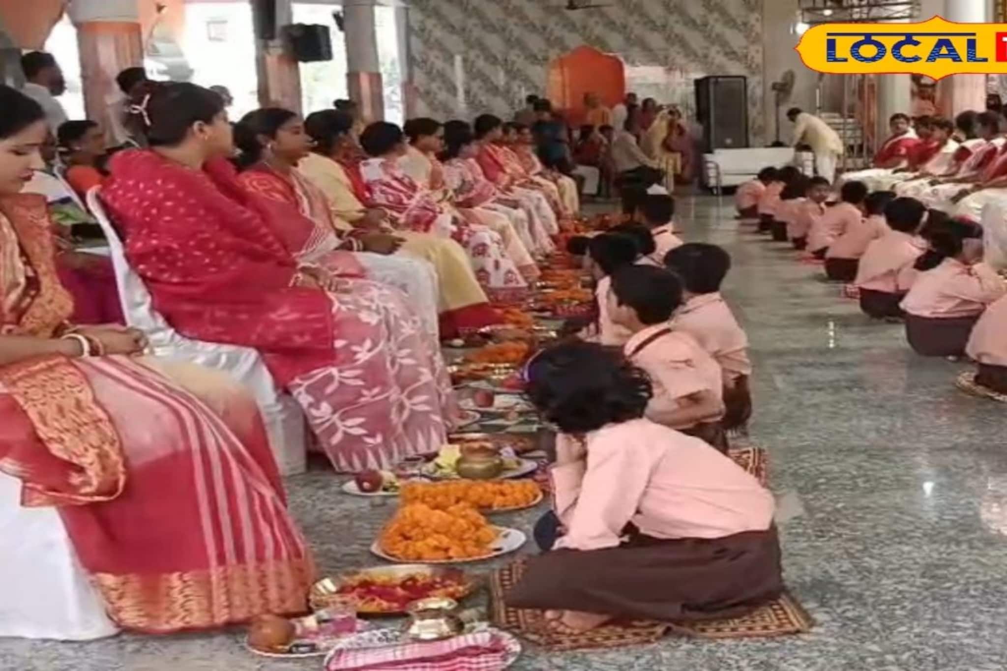 মূর্তিপুজো নয়, বরং জন্মদাত্রী মাকেই ‘দেবী’ জ্ঞানে আরাধনা! মহিষাদলে মহতী উদ্যোগ মূর্তিপুজো নয়, বরং জন্মদাত্রী মাকেই ‘দেবী’ জ্ঞানে আরাধনা! মহিষাদলে মহতী উদ্যোগ