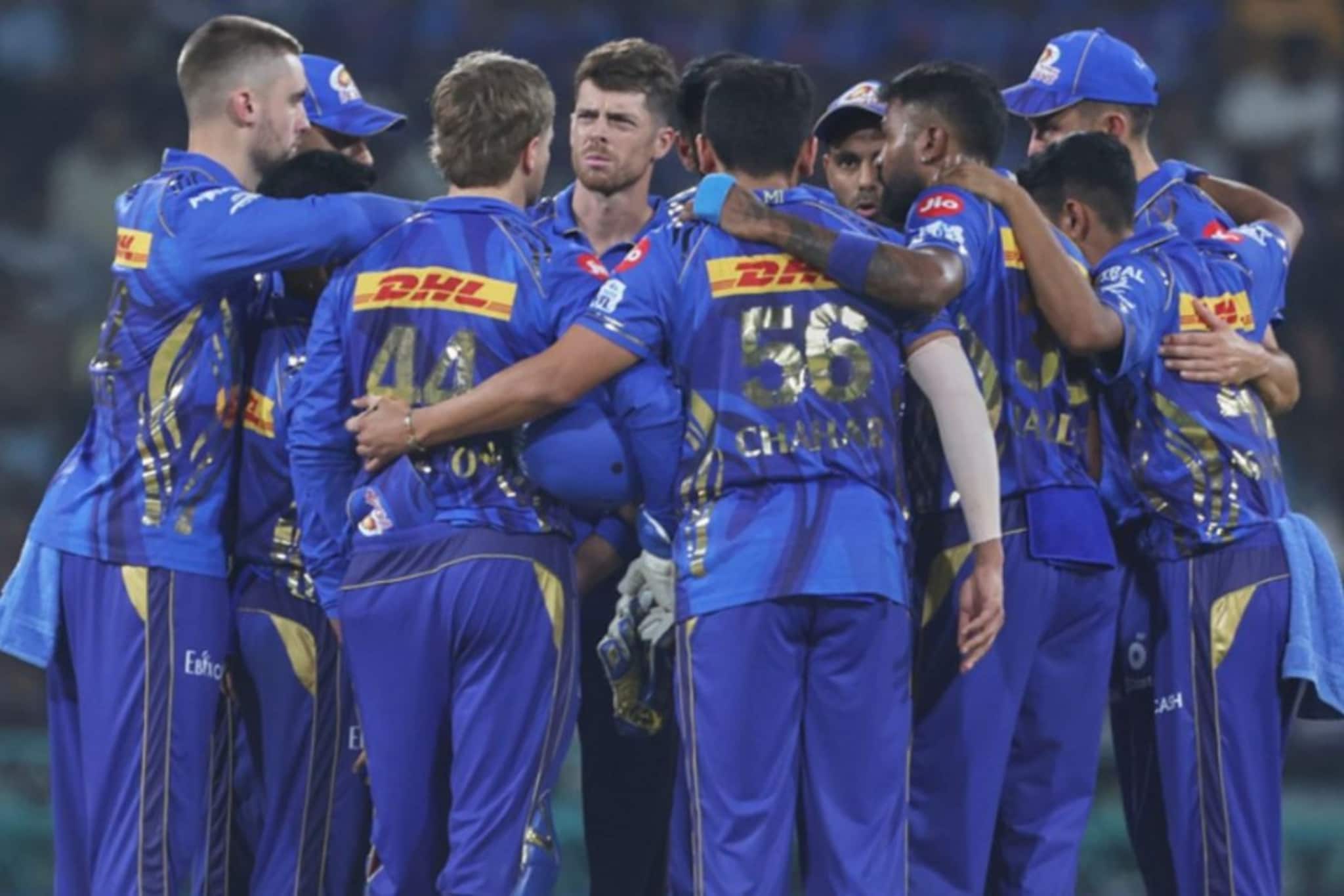 ষষ্ঠ ট্রফি জয় একমাত্র লক্ষ্য, শক্তিশালী দল গড়েও একটি বিষয়ে চিন্তায় মুম্বই ইন্ডিয়ান্স!