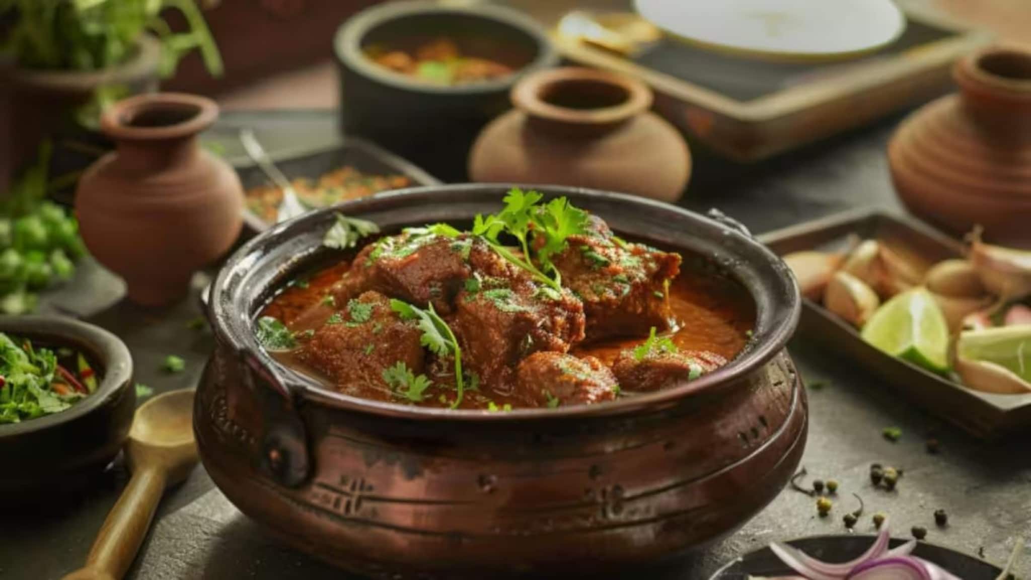 Quick Mutton Salt Curry Recipe: ঝাল ঝাল সিজলিং ‘মাটন সল্ট কারি’! গরম ভাতের সঙ্গে দুর্দান্ত, বানানোর ঝামেলাও কম, জানুন রেসিপি