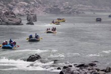 US Iran War: ইরান-আমেরিকার যুদ্ধেও এই ভারতীয় ইন্ডাস্ট্রিতে মুনাফার পৌষমাস! রমরমিয়ে বাড়ছে লাভের পরিমাণ! ফুলেফেঁপে উঠেছে ব্যবসার বহর