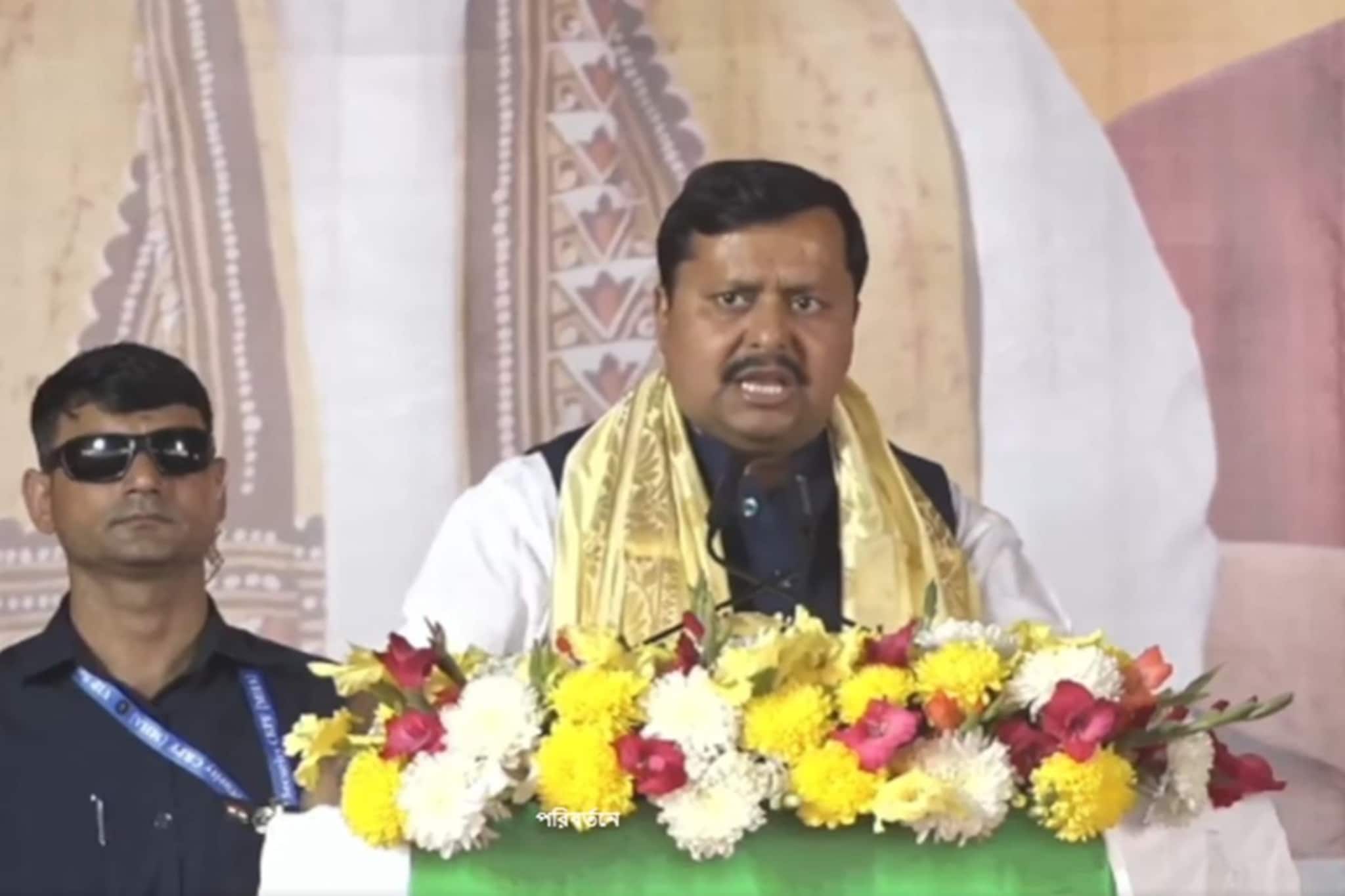 বিজেপি ক্ষমতায় এলেই ইসলামপুর হবে ঈশ্বরপুর! রথযাত্রার সূচনা করে হুঁশিয়ারি নীতিন নবীনের বিজেপি ক্ষমতায় এলেই ইসলামপুর হবে ঈশ্বরপুর! রথযাত্রার সূচনা করে হুঁশিয়ারি নীতিন নবীনের