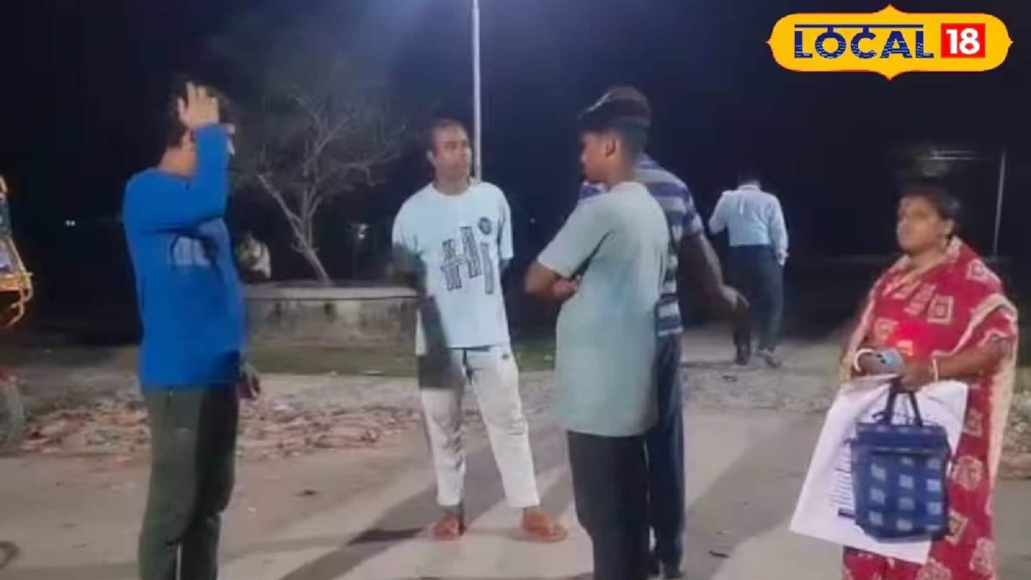 North 24 Parganas News: মানুষ দেখলেই ছুটে এসে কামড়! হাড়োয়ায় উন্মত্ত কুকুরের তাণ্ডব, শিশু-পুরুষ-মহিলা মিলিয়ে জখম ৭০