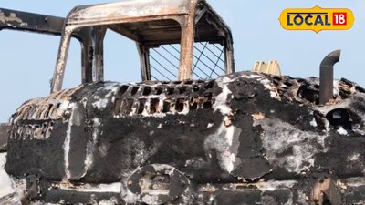 বিধ্বংসী অগ্নিকাণ্ডে আর্থ মুভার পুড়ে ছাই