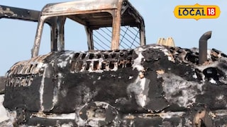 বিধ্বংসী অগ্নিকাণ্ডে আর্থ মুভার পুড়ে ছাই বিধ্বংসী অগ্নিকাণ্ডে আর্থ মুভার পুড়ে ছাই