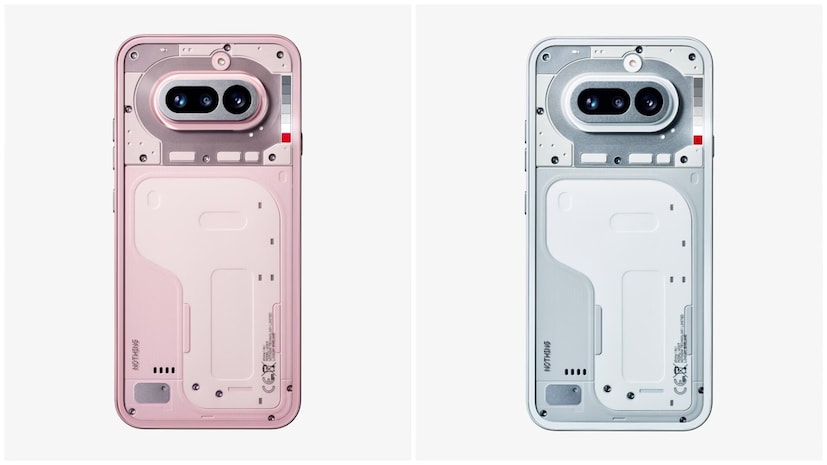 সবে কাটবে রঙের পার্বণ। মন থাকবে রঙিন হয়ে। আর তার পর পরই টেকদুনিয়া ঝলসে উঠবে প্রযুক্তির রঙের প্লাবনে। সকল টেকপ্রেমীদের মন মাতিয়ে তুলতে কোনও কসুরই বাকি রাখবে না Nothing। সত্যি বলতে কী, কেন Nothing তাদের নতুন মডেলে বাজারে আনছে না, এই নিয়ে জল্পনা ছিল। সেই দীর্ঘ প্রতীক্ষার পালা এবার শেষ হতে চলেছে বলাই যায়! সবে কাটবে রঙের পার্বণ। মন থাকবে রঙিন হয়ে। আর তার পর পরই টেকদুনিয়া ঝলসে উঠবে প্রযুক্তির রঙের প্লাবনে। সকল টেকপ্রেমীদের মন মাতিয়ে তুলতে কোনও কসুরই বাকি রাখবে না Nothing। সত্যি বলতে কী, কেন Nothing তাদের নতুন মডেলে বাজারে আনছে না, এই নিয়ে জল্পনা ছিল। সেই দীর্ঘ প্রতীক্ষার পালা এবার শেষ হতে চলেছে বলাই যায়!