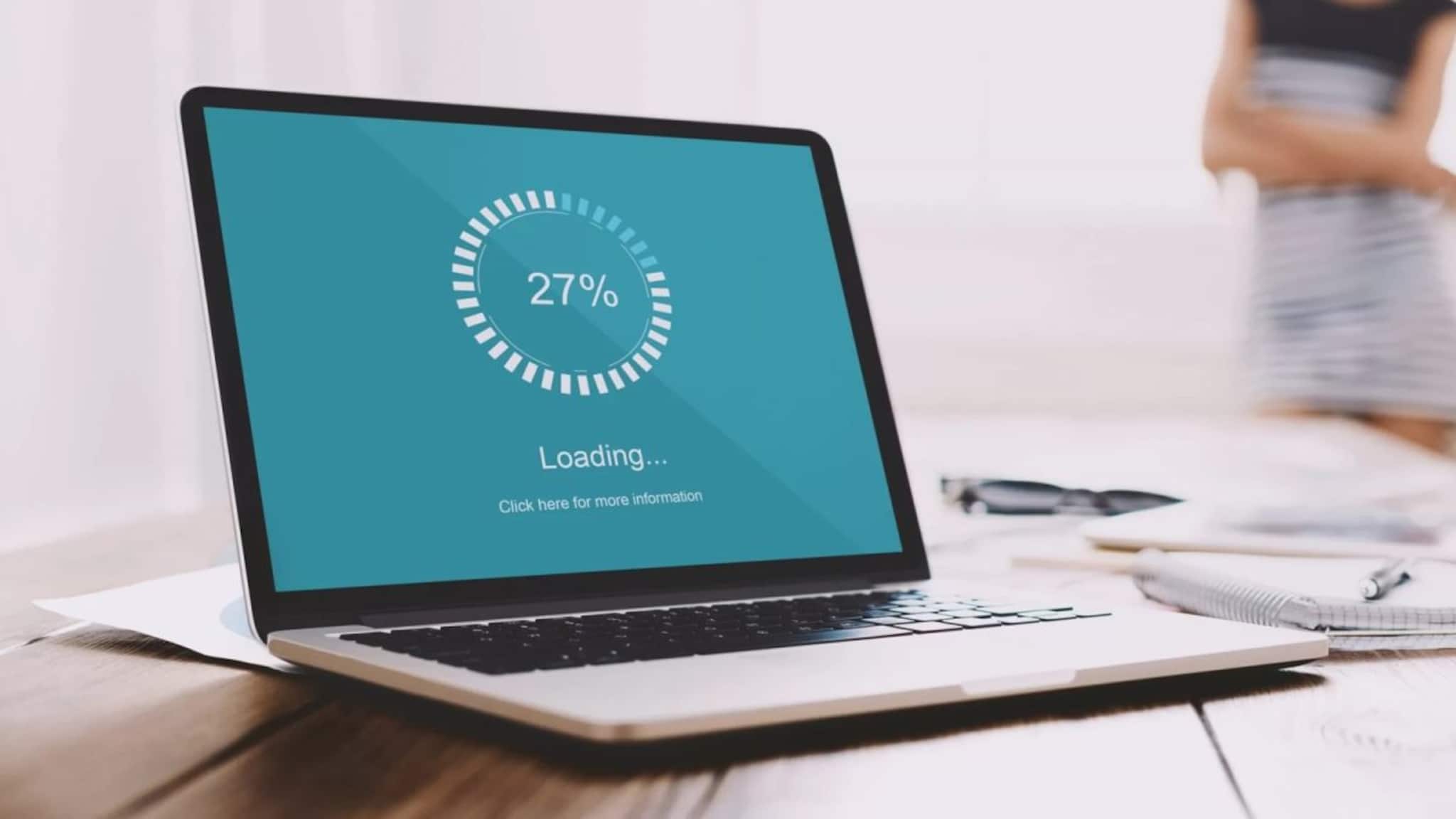 Old Laptop Speed Up Tips: ৩-৪ বছরের পুরনো ল্যাপটপও ছুটবে রকেটের গতিতে! আজই বাড়ি নিয়ে আসুন এই সস্তা ডিভাইস, আর দেখুন চমৎকার